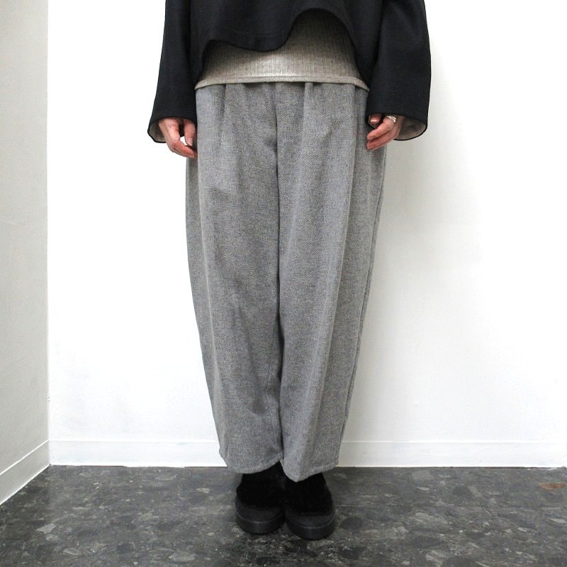 ina  フロントタックパンツ /GY10 【日本製】